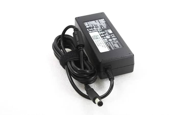 DELL ORIGINAL ADAPTER 90W - photo 1 of 3